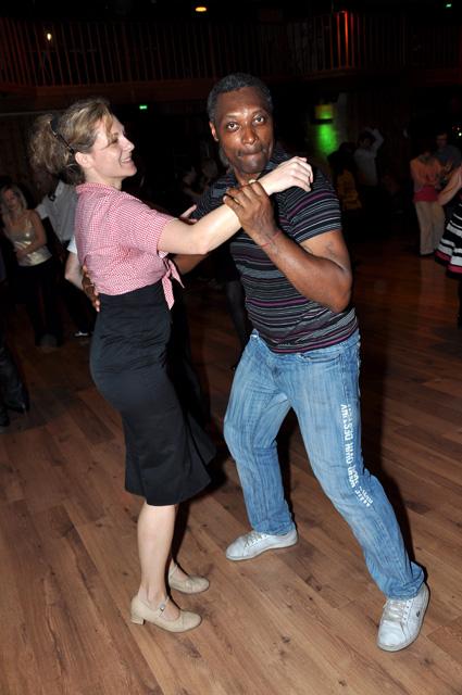 min 2013 03 10 station danse 178